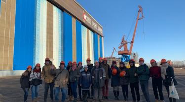 Завод «Красное Сормово» посетили участники 15-ого Европейского молодежного водного парламента