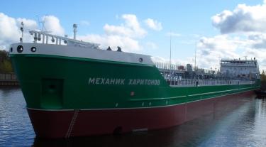 «Механик Харитонов»: последний в серии танкеров спущен на воду