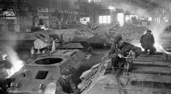 Сборка танков во время Великой Отечественной Войны