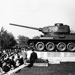 Выпущено 13 887 танков Т-34